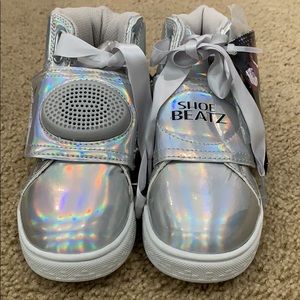 NWT Shoe Beatz